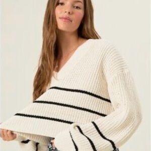 Altard State Women's Striped V-Neck Sweater